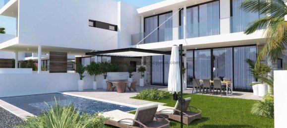 Casa de 4 dormitorios en Protaras, Cyprus No. 24048 5