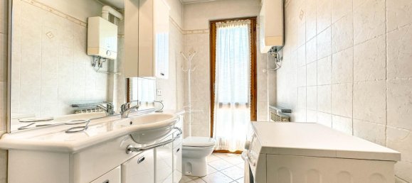 2 rooms Apartment in Quarona, Italy No. 232779 14