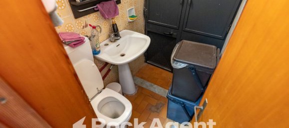 Propriété commerciale à Catania, Italy 56m² No. 203857 38