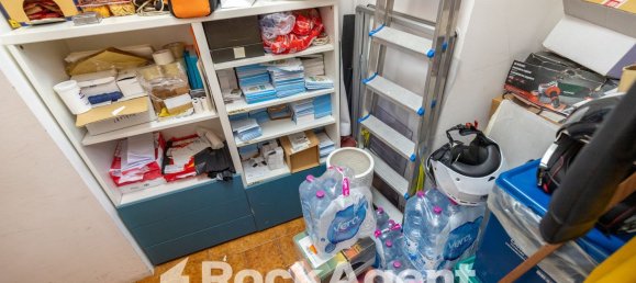 Propriété commerciale à Catania, Italy 56m² No. 203857 36