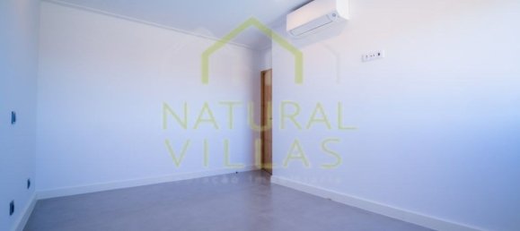 Casa T5 em Quarteira, Portugal N.º 31884 31