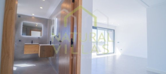 Casa T5 em Quarteira, Portugal N.º 31884 23