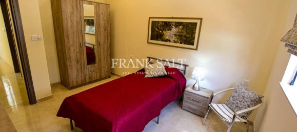 Apartamento de 3 dormitorios en Saint Paul's Bay, Malta No. 10654 4