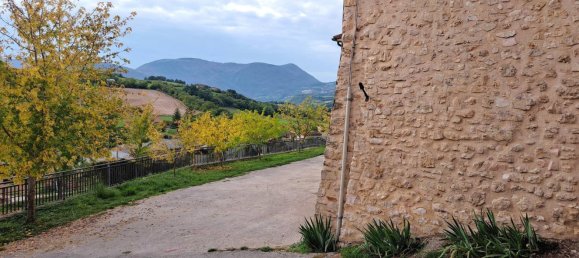 11-Zimmer Doppelhaus in Cascia, Italy, Nr. 76837 5