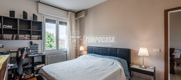 3 bedrooms Apartment in Modena, Italy No. 377035 12