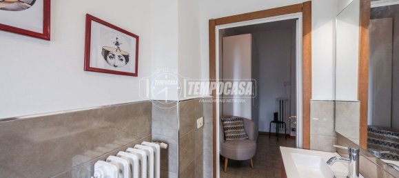 3 bedrooms Apartment in Modena, Italy No. 377035 16