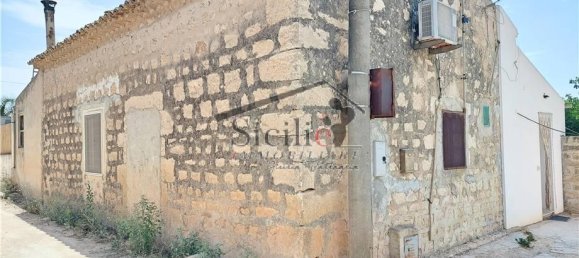 6 rooms House in Scicli, Italy No. 160977 3