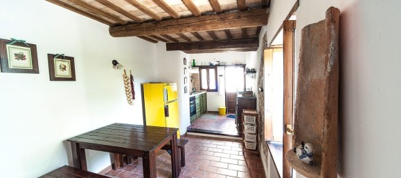 Дом с 5 комнатами в Чинголи, Италия № 65508 10