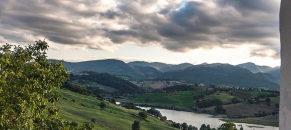 Дом с 5 комнатами в Чинголи, Италия № 65508 29