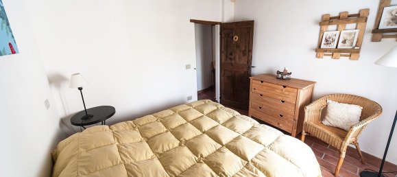 Дом с 5 комнатами в Чинголи, Италия № 65508 20