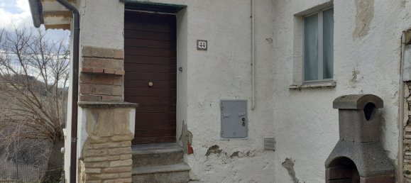 Дом с 5 комнатами в Чинголи, Италия № 65508 31