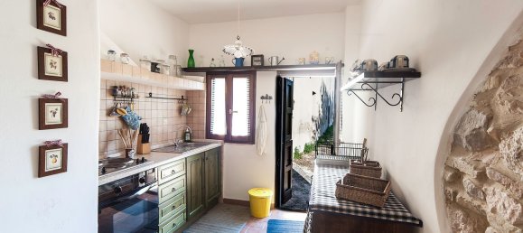 Дом с 5 комнатами в Чинголи, Италия № 65508 13