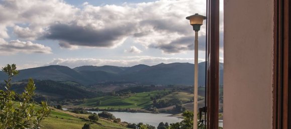 Дом с 5 комнатами в Чинголи, Италия № 65508 24