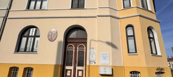 Здание с 18 комнатами в Росток, Германия № 29805 2