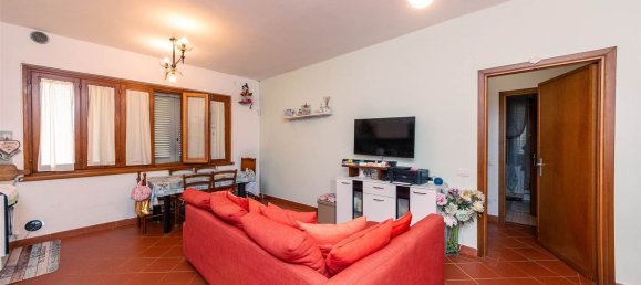2 rooms Apartment in Serravalle Pistoiese, Italy No. 288218 4