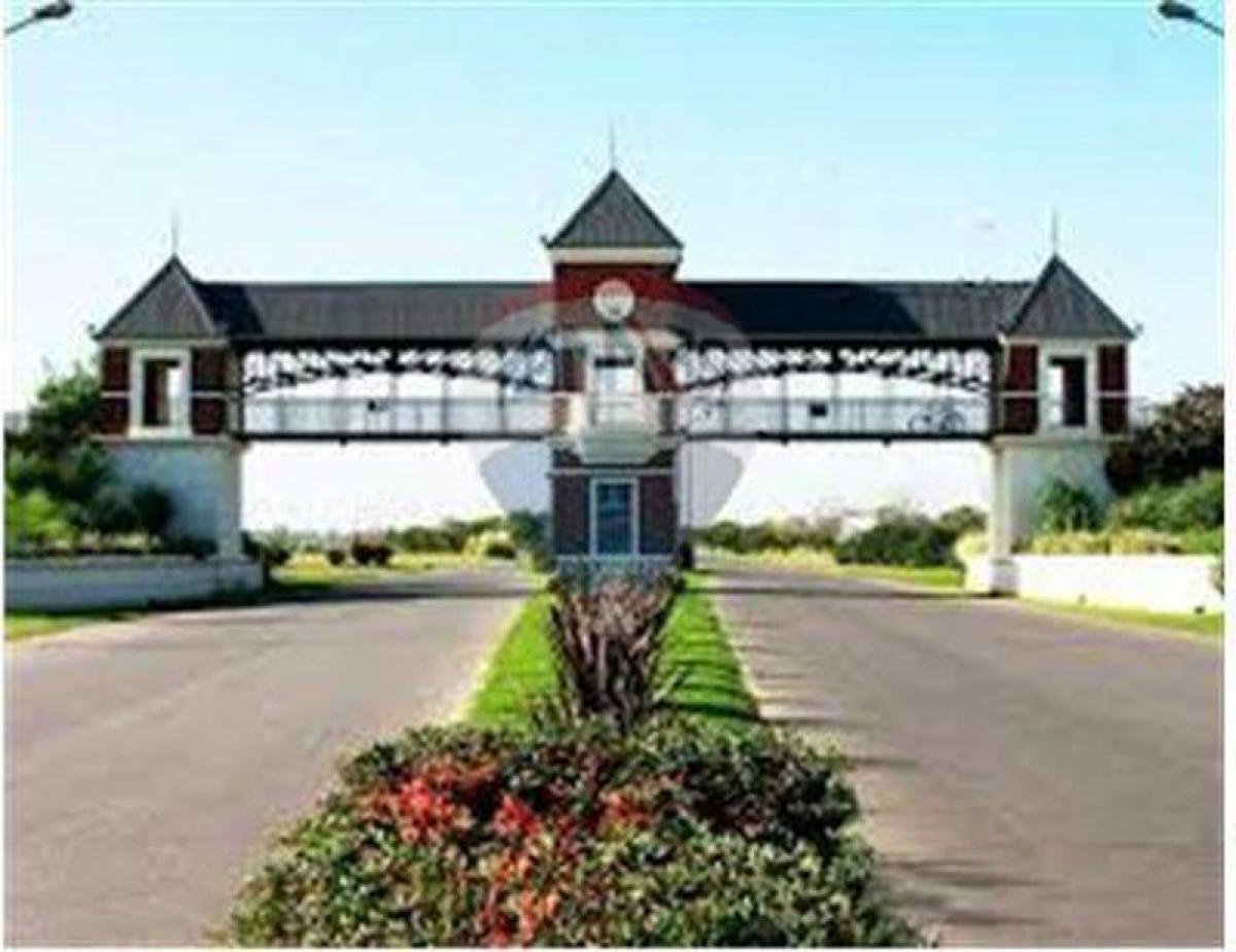  Land in Pilar, Argentina No. 49443