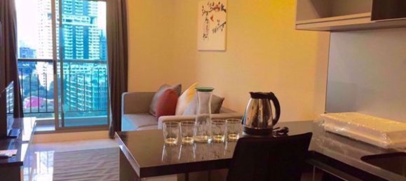 1 bedroom Condo in Khlong Toei, Thailand No. 9562 3