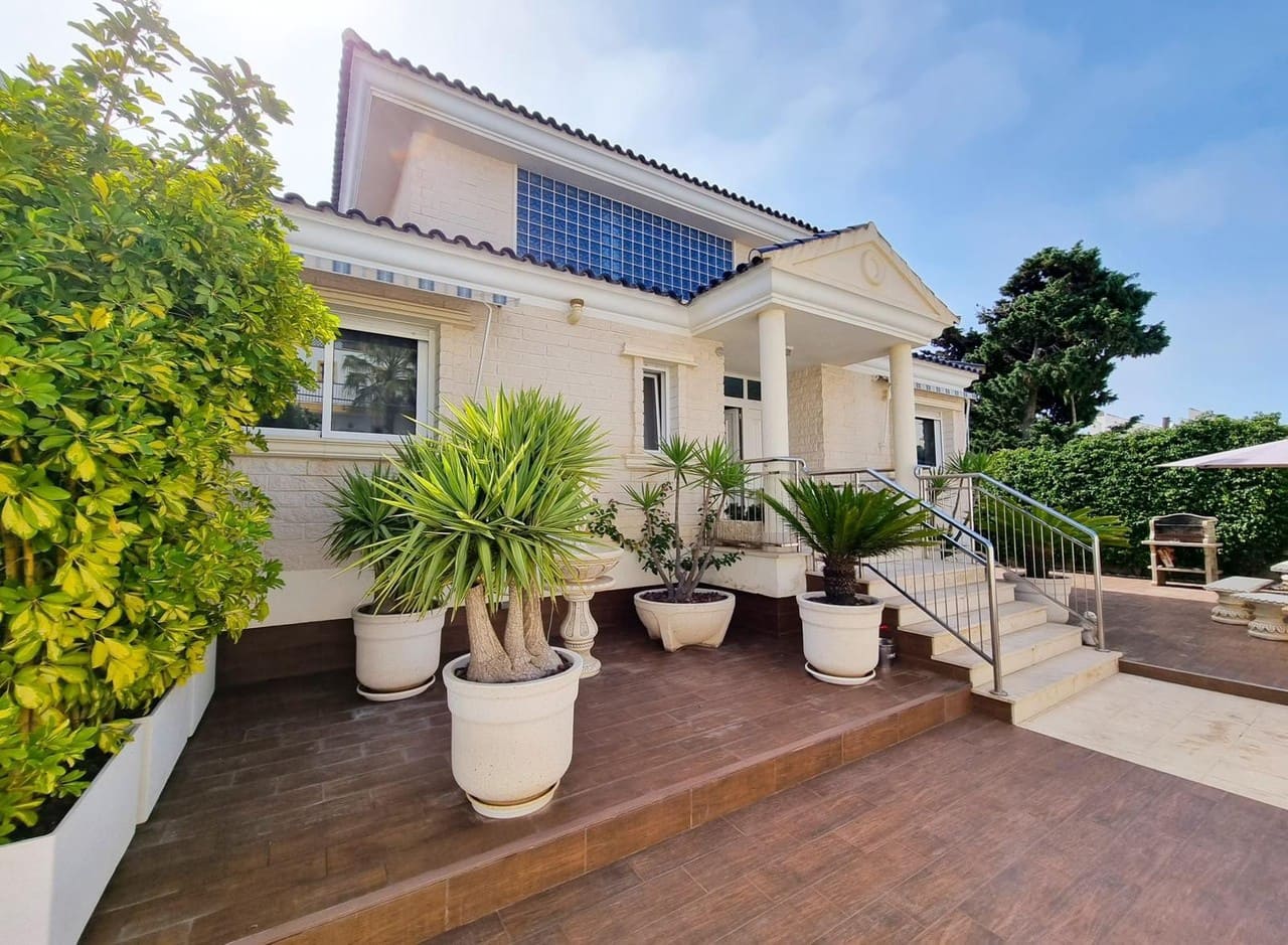 5 chambres Maison à Torrevieja, Spain No. 185964