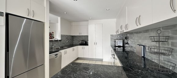 3 chambres Appartement à Batehaven, Australia No. 157 6