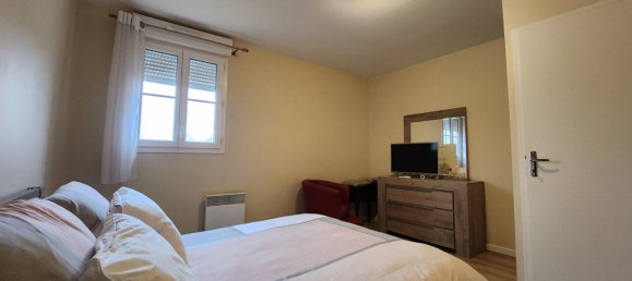 3 bedrooms House in Sainte-Genevieve, France No. 160985 5