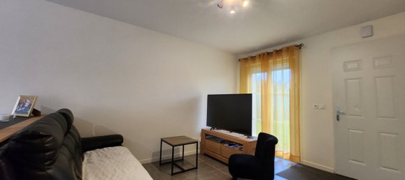 3 bedrooms House in Sainte-Genevieve, France No. 160985 3