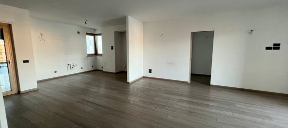 4-salle Appartement à Rende, Italy No. 180184 6