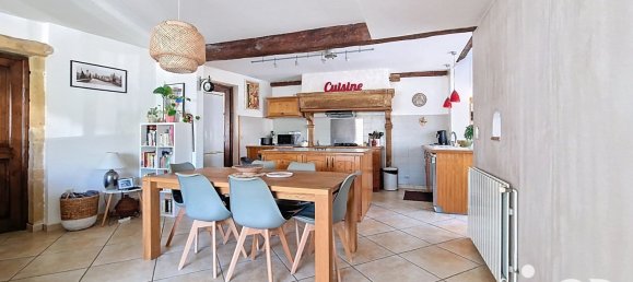 3 bedrooms House in Lentilly, France No. 330961 2