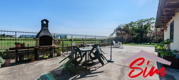 6 غرف نوم فيلا في Cameri, Italy رقم 356410 39