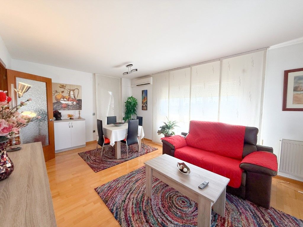 3 bedrooms Apartment in Figueres, Spain No. 193724