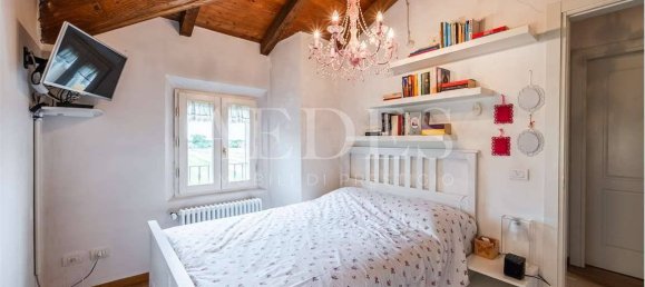 4 Schlafzimmer Haus in Modena, Italy, Nr. 319810 20