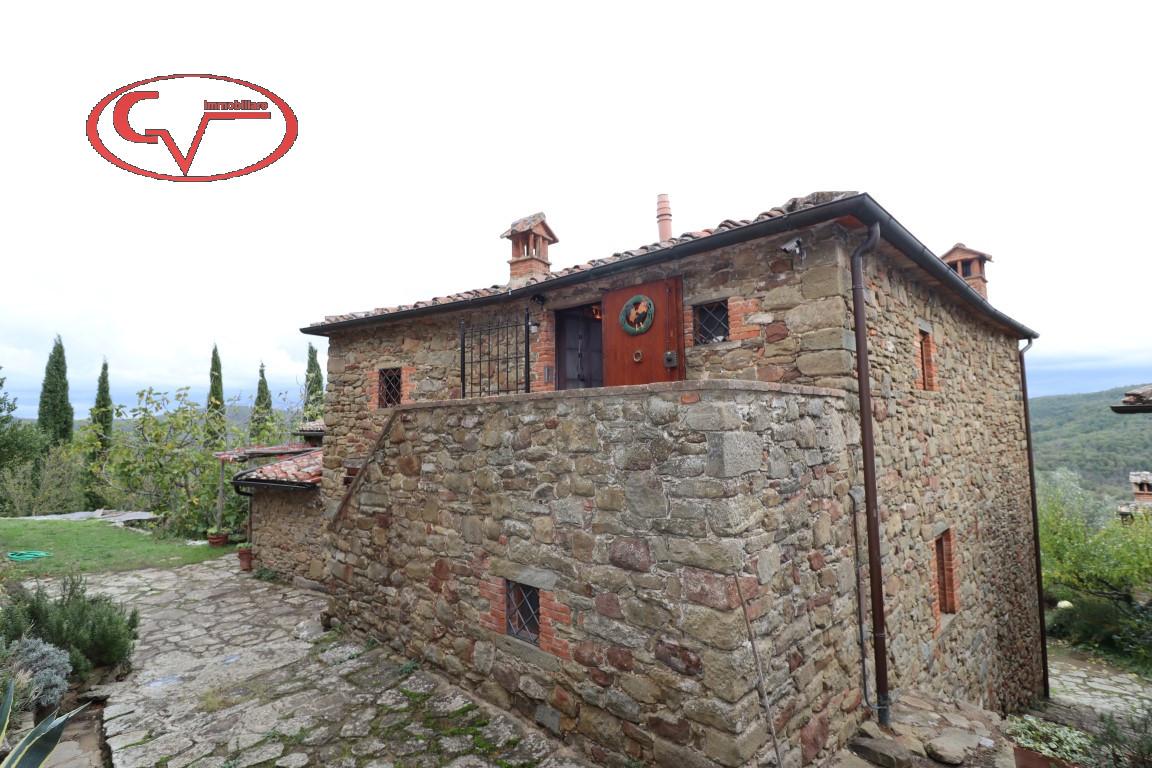 4 rooms House in Bucine, Italy No. 227368