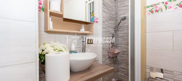 Studio in Brescia, Italy No. 9140 13