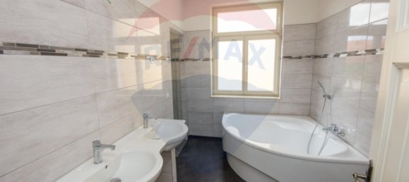 5 bedrooms Building in Saale-Orla, Germany No. 181731 10