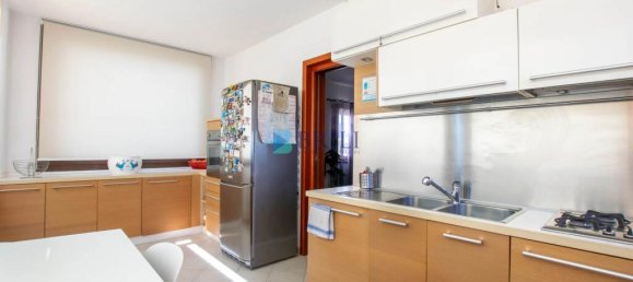 2 bedrooms Apartment in Olbia, Italy No. 327000 2