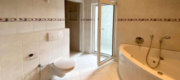 3 chambres Appartement à Enzkreis, Germany No. 72423 8