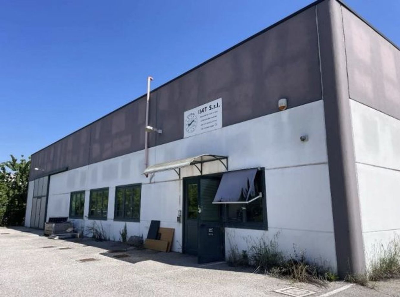 Lagerhaus in Moglia, Italy 413m², Nr. 370562