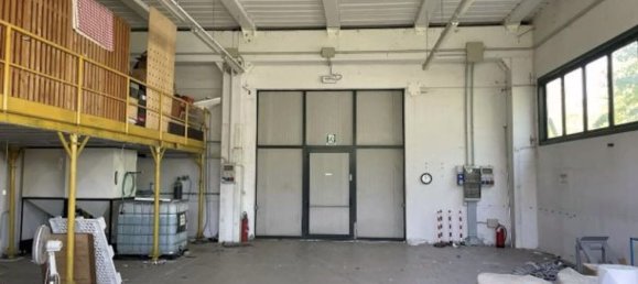Lagerhaus in Moglia, Italy 413m², Nr. 370562 24
