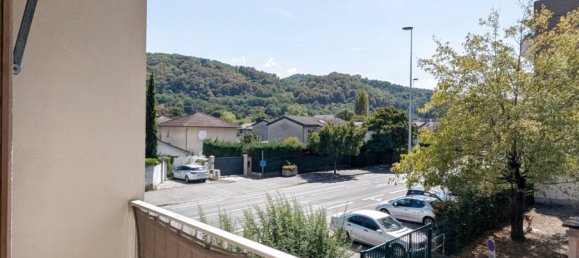 Квартира с 2 спальнями в Эшироль, Франция № 320396 3