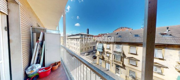 1 bedroom Apartment in Turin, Italy No. 77020 12