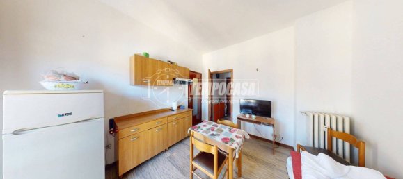 1 bedroom Apartment in Turin, Italy No. 77020 8