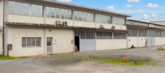 3265m² Warehouse in Casciana Terme Lari, Italy No. 321544 2