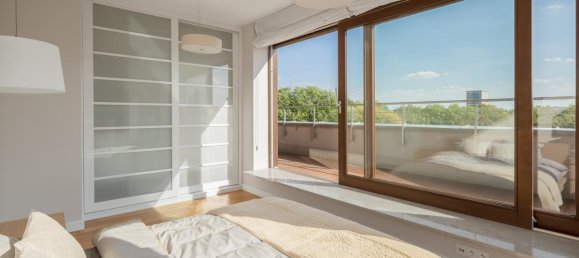 3 chambres Maison à Ville-d'Avray, France No. 328762 4