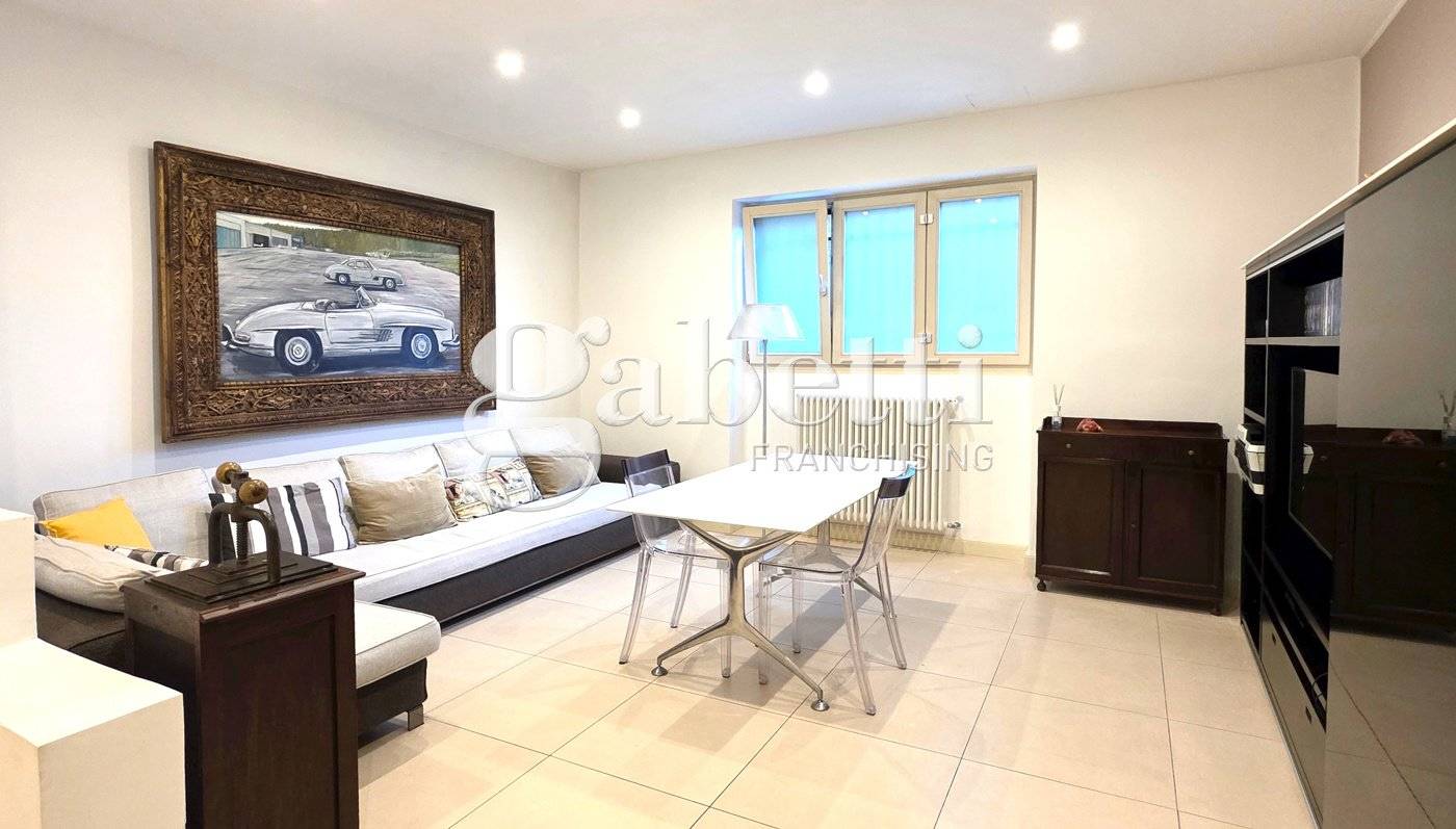 1 bedroom Apartment in Milan, Italy No. 337498