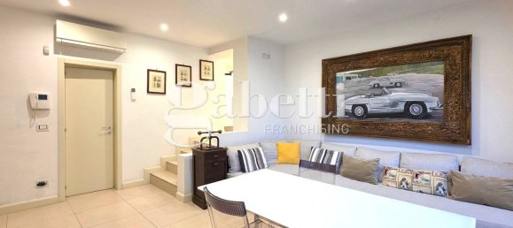 1 bedroom Apartment in Milan, Italy No. 337498 5