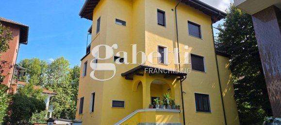 1 bedroom Apartment in Milan, Italy No. 337498 17