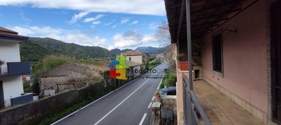 Casa de 5 divisões em Motta Camastra, Italy N.º 265165 14