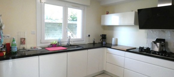 5 bedrooms House in Saint-Martin-Boulogne, France No. 237334 8