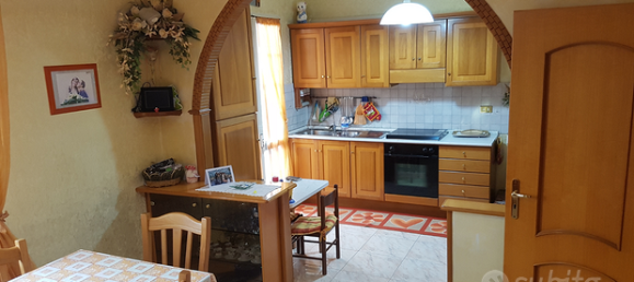 4 rooms Apartment in San Bartolomeo in Galdo, Italy No. 302908 2