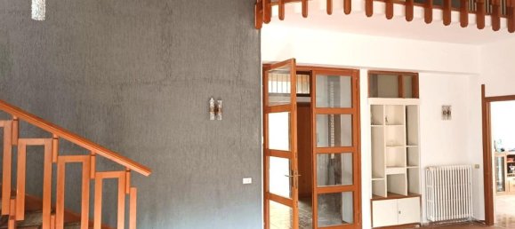 10-Zimmer Villa in Castelnuovo di Garfagnana, Italy, Nr. 129802 4
