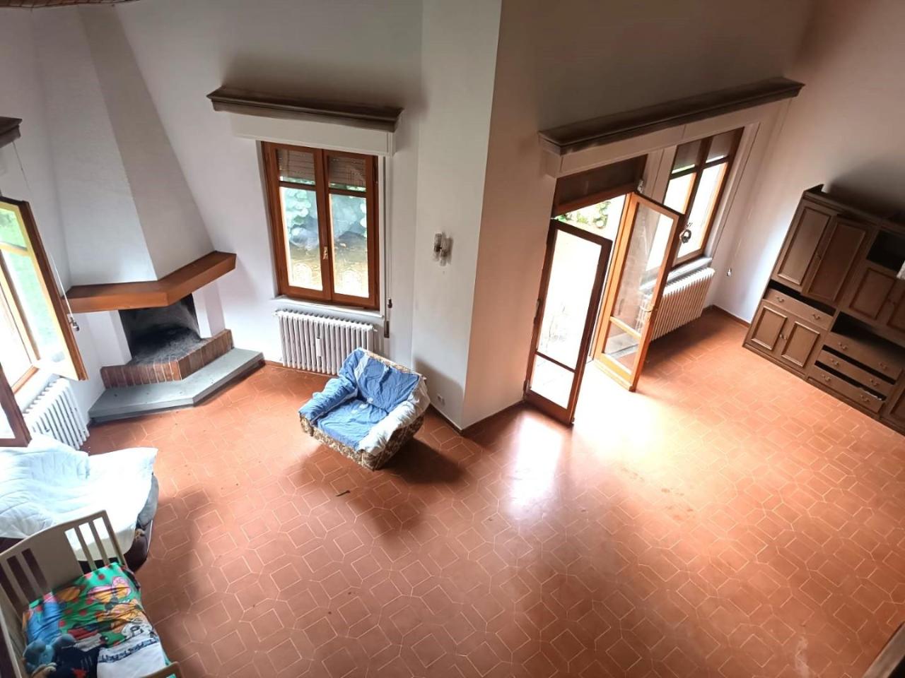 10-Zimmer Villa in Castelnuovo di Garfagnana, Italy, Nr. 129802